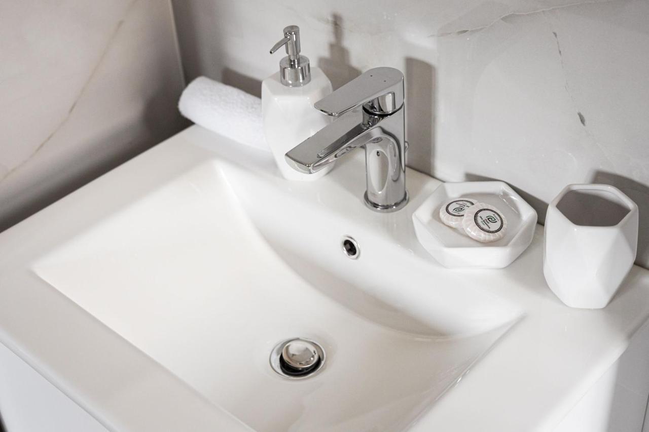Glyfada Premium Residence Атина Екстериор снимка